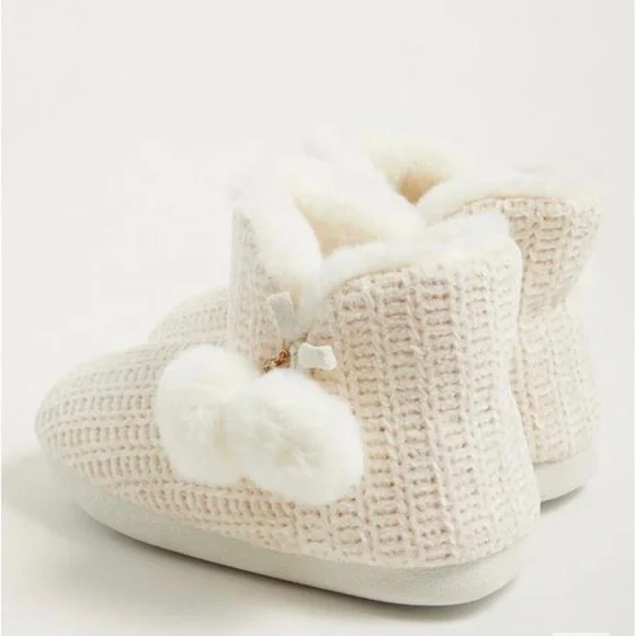 Cozy Slip-On Bootie (WW) - Picture 3 of 6